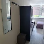 Taikos 11, Free Parking * 克莱佩达